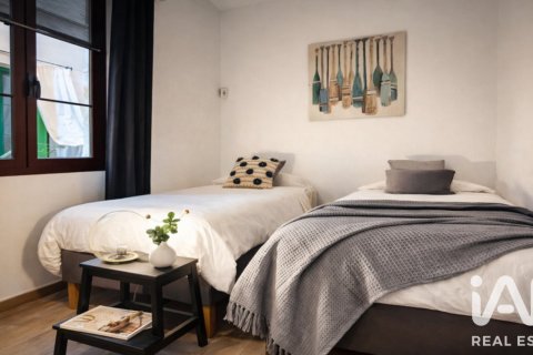 Apartamento de 2 dormitorios en venta en Barcelona, Cataluña, Spain № 8318 - foto 12