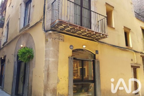 Apartamento de 2 dormitorios en venta en Barcelona, Cataluña, Spain № 8318 - foto 14