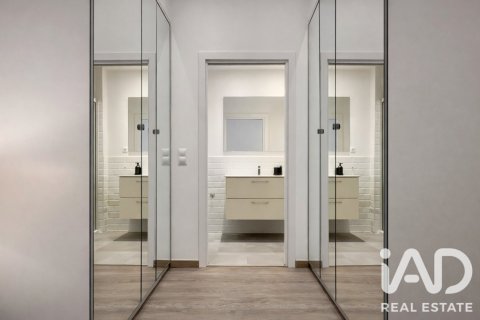 Apartamento de 2 dormitorios en venta en Barcelona, Cataluña, Spain № 8318 - foto 10