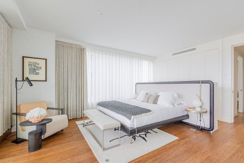 Apartamento de 3 dormitorios en venta en Barcelona, Cataluña, Spain № 3601 - foto 21