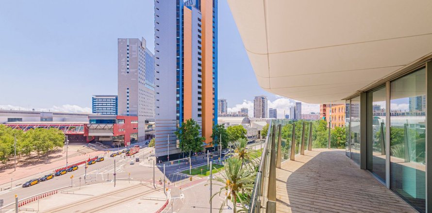 Apartamento de 2 dormitorios en venta en Barcelona, Cataluña, Spain № 3602