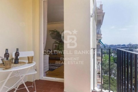Apartamento de 3 dormitorios en venta en Barcelona, Cataluña, Spain № 7943 - foto 22