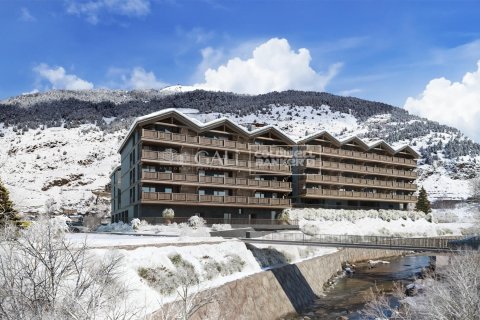 3 bedrooms apartment for sale in Principado De Andorra (Ninguna Poblacion Tiene C.P.), Lleida, Catalonia, Spain № 7804 - photo 7