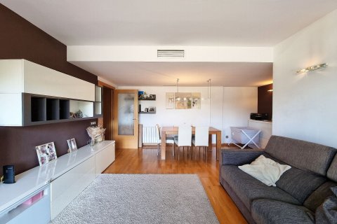 Apartamento de 4 dormitorios en venta en Sant Cugat del Vallès, Barcelona, Cataluña, Spain № 1531 - foto 6