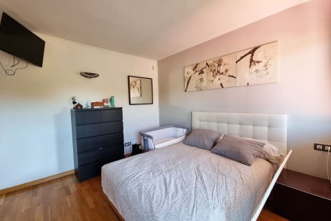 Apartamento de 4 dormitorios en venta en Sant Cugat del Vallès, Barcelona, Cataluña, Spain № 1531 - foto 18