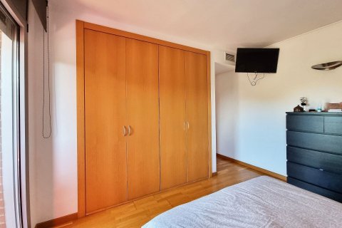 Apartamento de 4 dormitorios en venta en Sant Cugat del Vallès, Barcelona, Cataluña, Spain № 1531 - foto 17