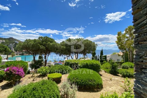Apartamento de 2 dormitorios en venta en Roses, Gerona, Cataluña, Spain № 7768