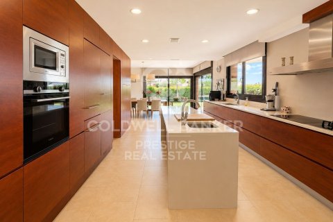 Купить виллу в Ла Гаррига, Испания с 4 спальни, 646м², № 7772 - фото 23