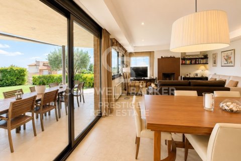 Купить виллу в Ла Гаррига, Испания с 4 спальни, 646м², № 7772 - фото 18