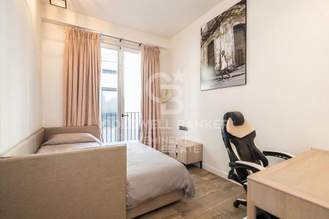 Купить квартиру в Барселона, Испания с 2 спальни, 121м², № 7773 - фото 9