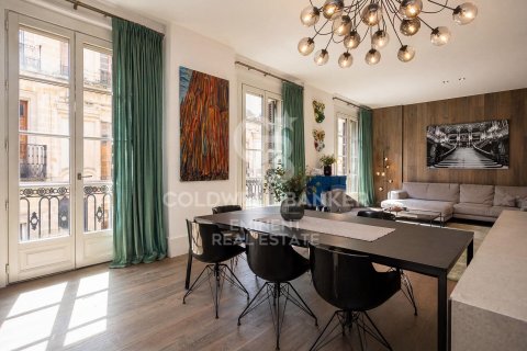 Купить квартиру в Барселона, Испания с 2 спальни, 121м², № 7773 - фото 23