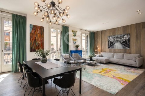 Купить квартиру в Барселона, Испания с 2 спальни, 121м², № 7773 - фото 27