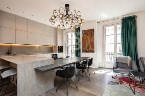 Купить квартиру в Барселона, Испания с 2 спальни, 121м², № 7773 - фото 19