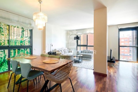 Apartamento de 2 dormitorios en venta en Barcelona, Cataluña, Spain № 7770