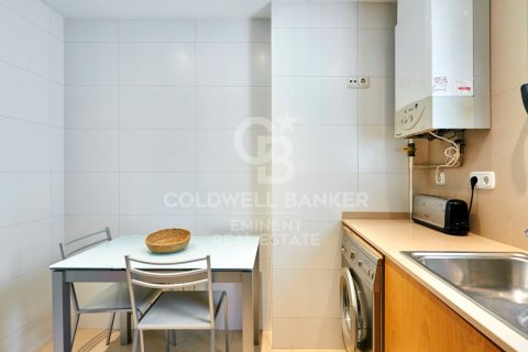 Apartamento de 2 dormitorios en venta en Barcelona, Cataluña, Spain № 7770 - foto 17