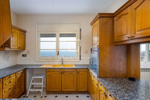 Villa de 5 dormitorios en venta en Premia De Dalt, Barcelona, Cataluña, Spain № 3924 - foto 11