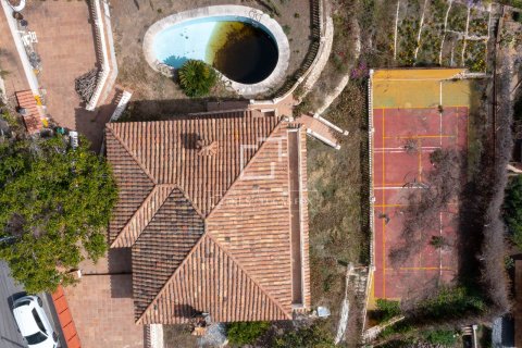 Villa de 5 dormitorios en venta en Premia De Dalt, Barcelona, Cataluña, Spain № 3924 - foto 3