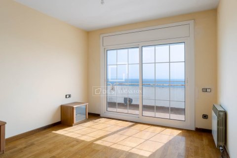 Villa de 5 dormitorios en venta en Premia De Dalt, Barcelona, Cataluña, Spain № 3924 - foto 19