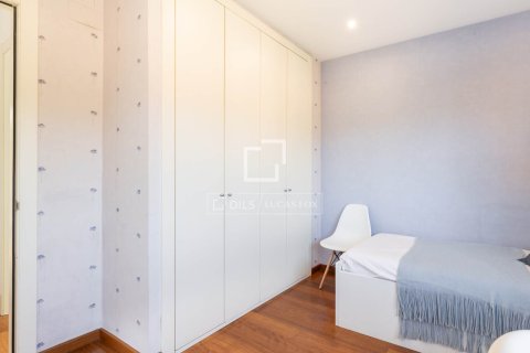 Villa de 6 dormitorios en venta en Sant Cugat del Vallès, Barcelona, Cataluña, Spain № 3923 - foto 18