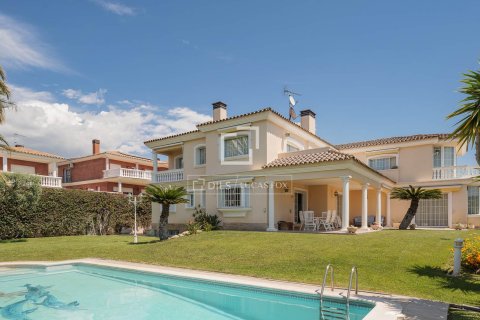 7 chambres villa à vendre à Vilassar de Dalt, Barcelona, Catalonia, Spain № 3922 - photo 6