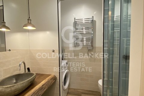 Apartamento de 2 dormitorios en venta en Barcelona, Cataluña, Spain № 5327 - foto 12