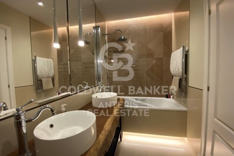 Apartamento de 2 dormitorios en venta en Barcelona, Cataluña, Spain № 5327 - foto 9