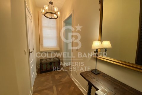 Apartamento de 2 dormitorios en venta en Barcelona, Cataluña, Spain № 5327 - foto 16