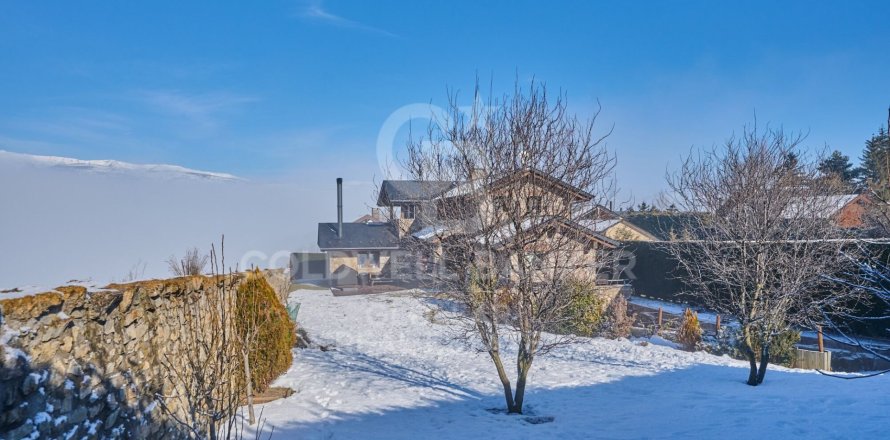 Сasa de 4 dormitorios en venta en Girona, Gerona, Cataluña, Spain № 5324