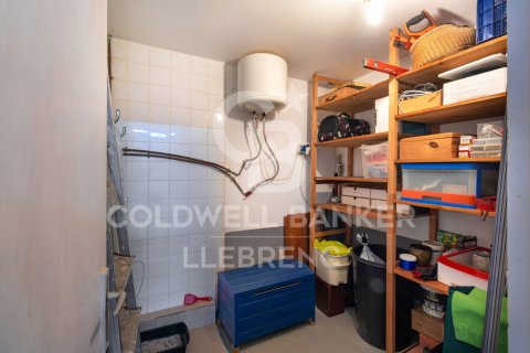 Propiedad comercial de 230 m² en venta en Sant Cugat del Vallès, Barcelona, Cataluña, Spain № 5323 - foto 12