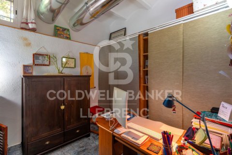 Propiedad comercial de 230 m² en venta en Sant Cugat del Vallès, Barcelona, Cataluña, Spain № 5323 - foto 22