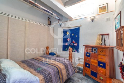 Propiedad comercial de 230 m² en venta en Sant Cugat del Vallès, Barcelona, Cataluña, Spain № 5323 - foto 17