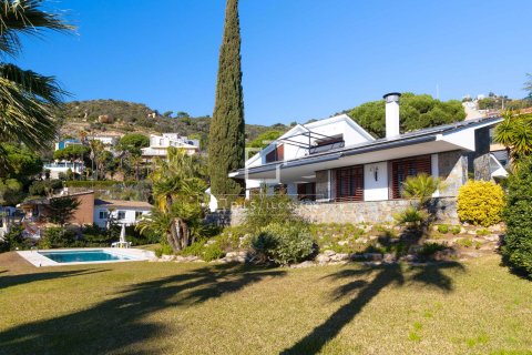 Villa de 5 dormitorios en venta en Tiana, Barcelona, Cataluña, Spain № 3764 - foto 25