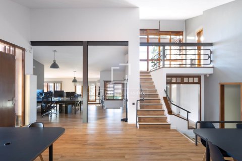 Villa de 5 dormitorios en venta en Tiana, Barcelona, Cataluña, Spain № 3764 - foto 4