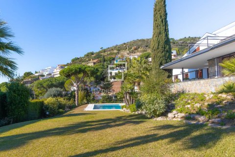 Villa de 5 dormitorios en venta en Tiana, Barcelona, Cataluña, Spain № 3764 - foto 26
