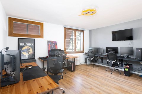 Villa de 5 dormitorios en venta en Tiana, Barcelona, Cataluña, Spain № 3764 - foto 16