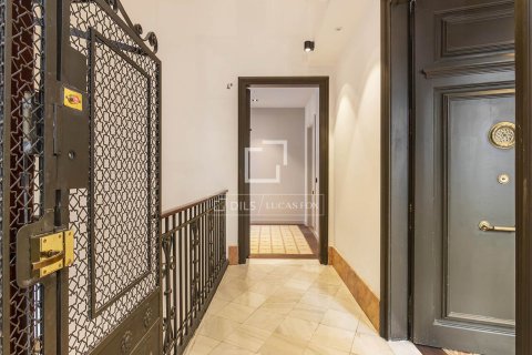 Apartamento de 1 dormitorio en alquiler en Barcelona, Cataluña, Spain № 3760 - foto 21