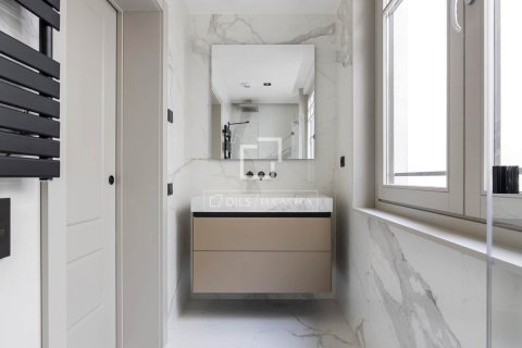 Apartamento de 1 dormitorio en alquiler en Barcelona, Cataluña, Spain № 3760 - foto 17
