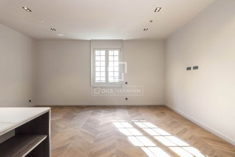 Apartamento de 1 dormitorio en alquiler en Barcelona, Cataluña, Spain № 3760 - foto 3