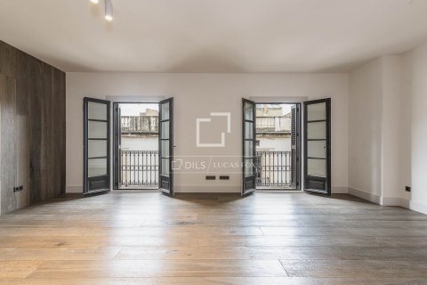 Купить квартиру в Барселона, Испания с 2 спальни, 90м², № 4211 - фото 7