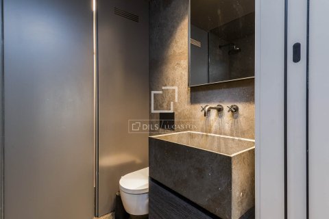 Купить квартиру в Барселона, Испания с 2 спальни, 90м², № 4211 - фото 15