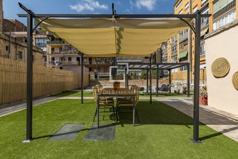 Apartamento de 3 dormitorios en venta en Barcelona, Cataluña, Spain № 4210 - foto 5