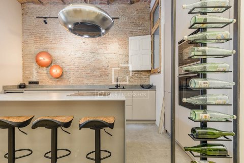Apartamento de 3 dormitorios en venta en Barcelona, Cataluña, Spain № 4210 - foto 14