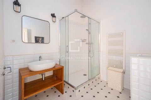 Снять в аренду квартиру в Барселона, Испания с 3 спальни, 140м², № 8667 - фото 15