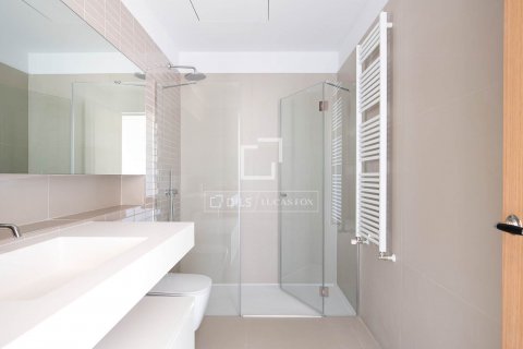 Купить квартиру в Барселона, Испания с 2 спальни, 141м², № 8676 - фото 28