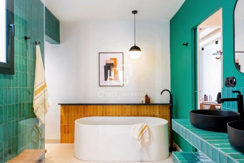 Купить квартиру в Барселона, Испания с 2 спальни, 86м², № 8677 - фото 24