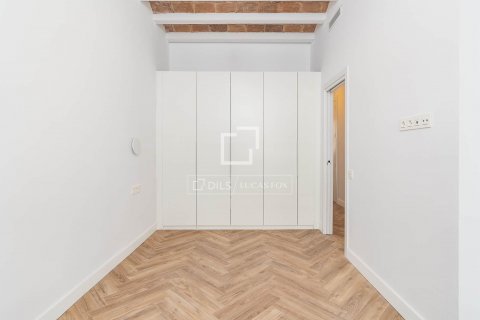 2 bedrooms apartment for sale in Barcelona, Catalonia, Spain № 8671 - photo 19