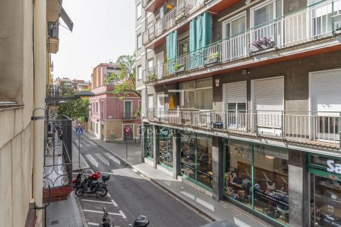 2 bedrooms apartment for sale in Barcelona, Catalonia, Spain № 8671 - photo 24