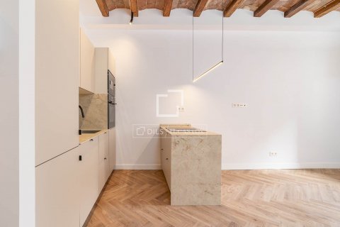 2 bedrooms apartment for sale in Barcelona, Catalonia, Spain № 8671 - photo 14