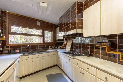 Villa de 7 dormitorios en venta en Sant Andreu de Llavaneres, Barcelona, Cataluña, Spain № 8666 - foto 14