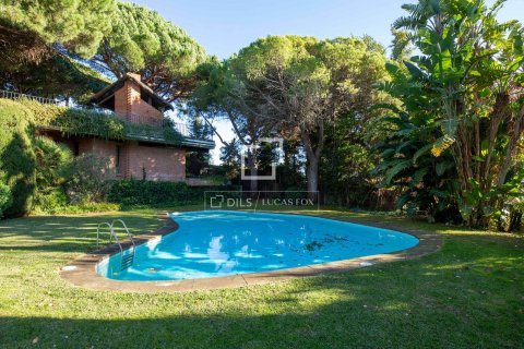 Villa de 7 dormitorios en venta en Sant Andreu de Llavaneres, Barcelona, Cataluña, Spain № 8666 - foto 7